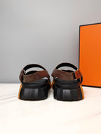 HM ELECTRIC CROCODILE MOTIF SANDAL SYRUP CALFSKIN