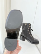 CC 25 Short Boot Black Cowhide 411471