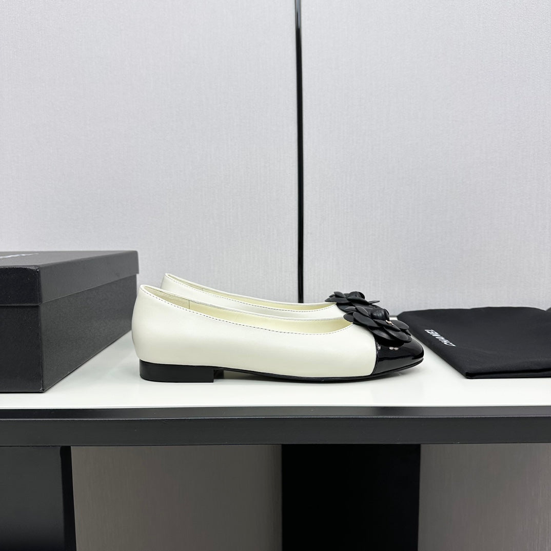 ballet flat flower cream calfskin black patent calfskin