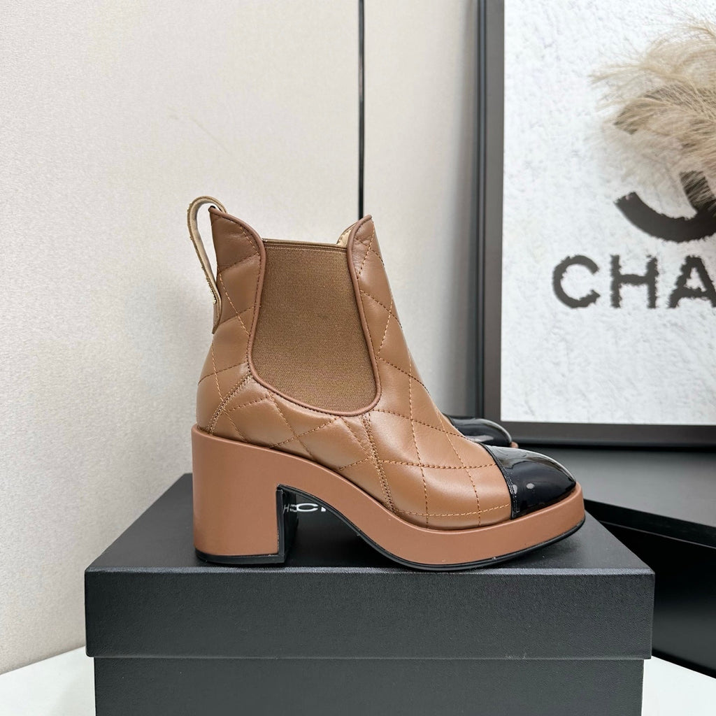 CC FW 25 Platform Ankle Boots  Brown Black Patent and Quilted Leather 532622
