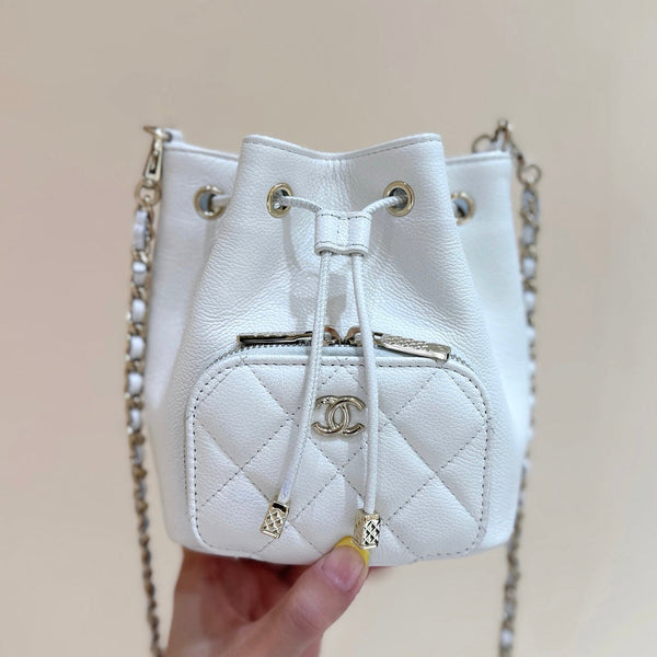 Chanel 2025 Mini Bucket Bag 15cm White Calfskin 343060