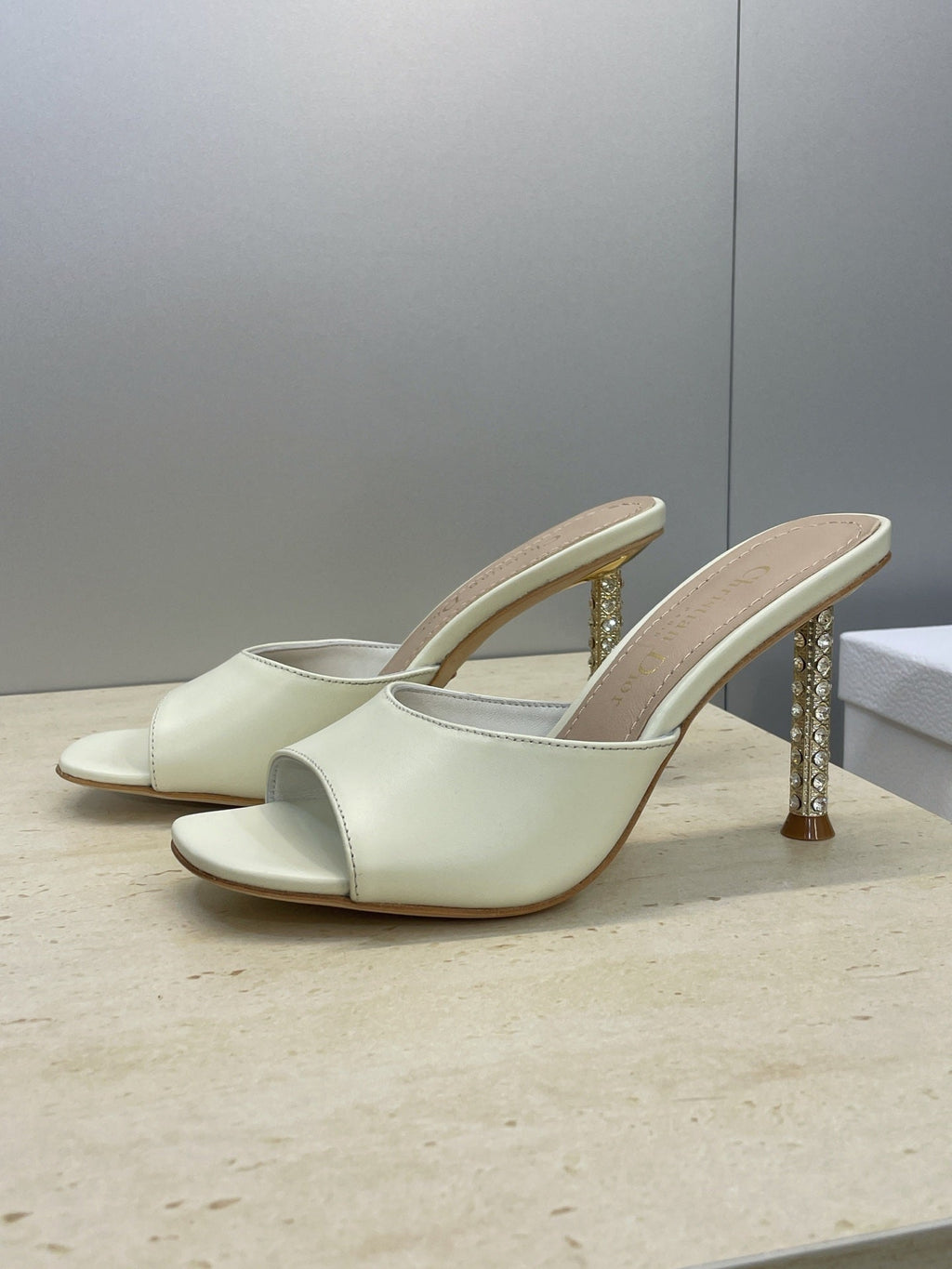 CD 26s Icon Heeled Slide 8cm Cream Leather Silk 633058
