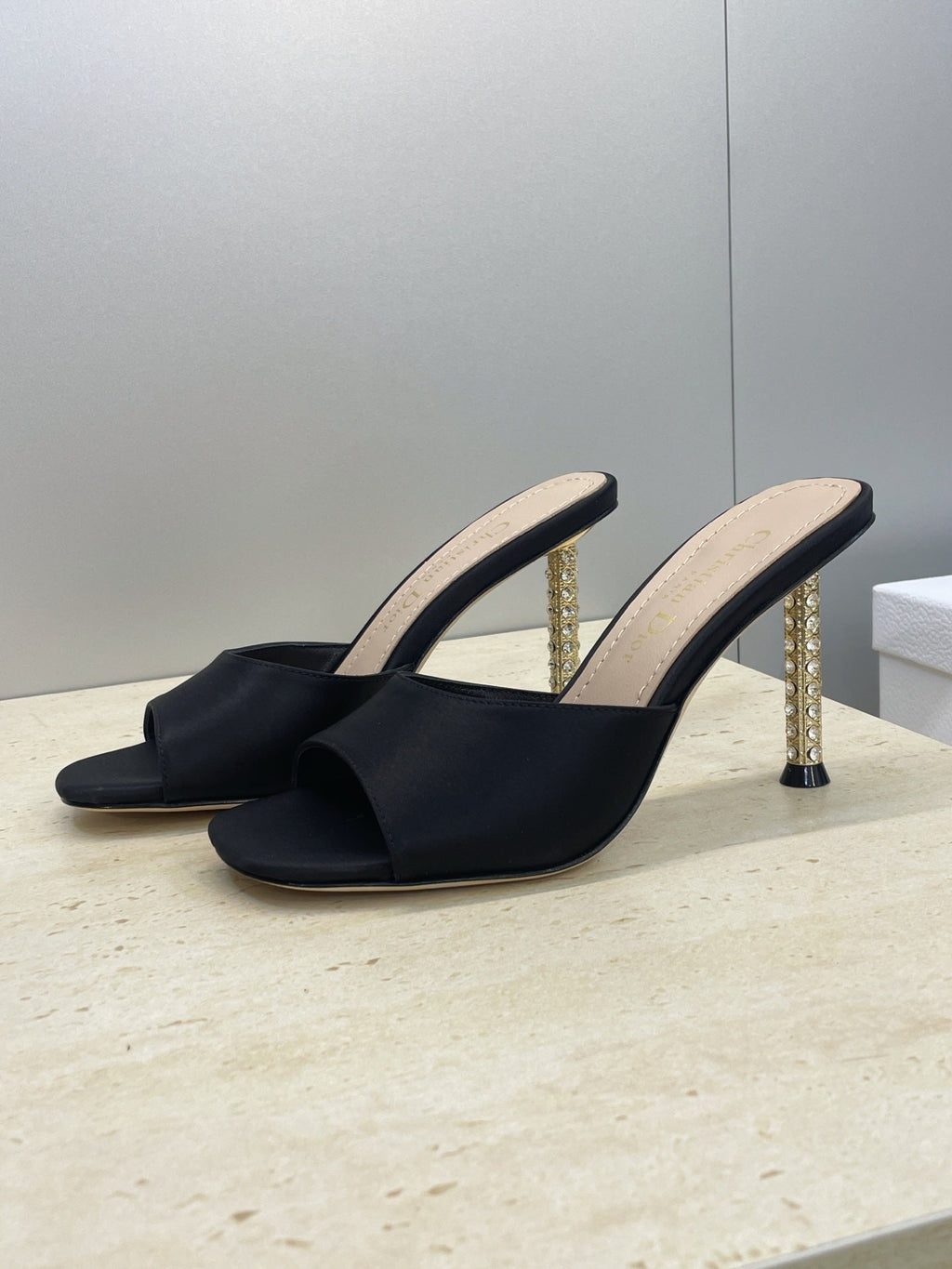 CD 26s Icon Heeled Slide 8cm Black Leather Silk 633060