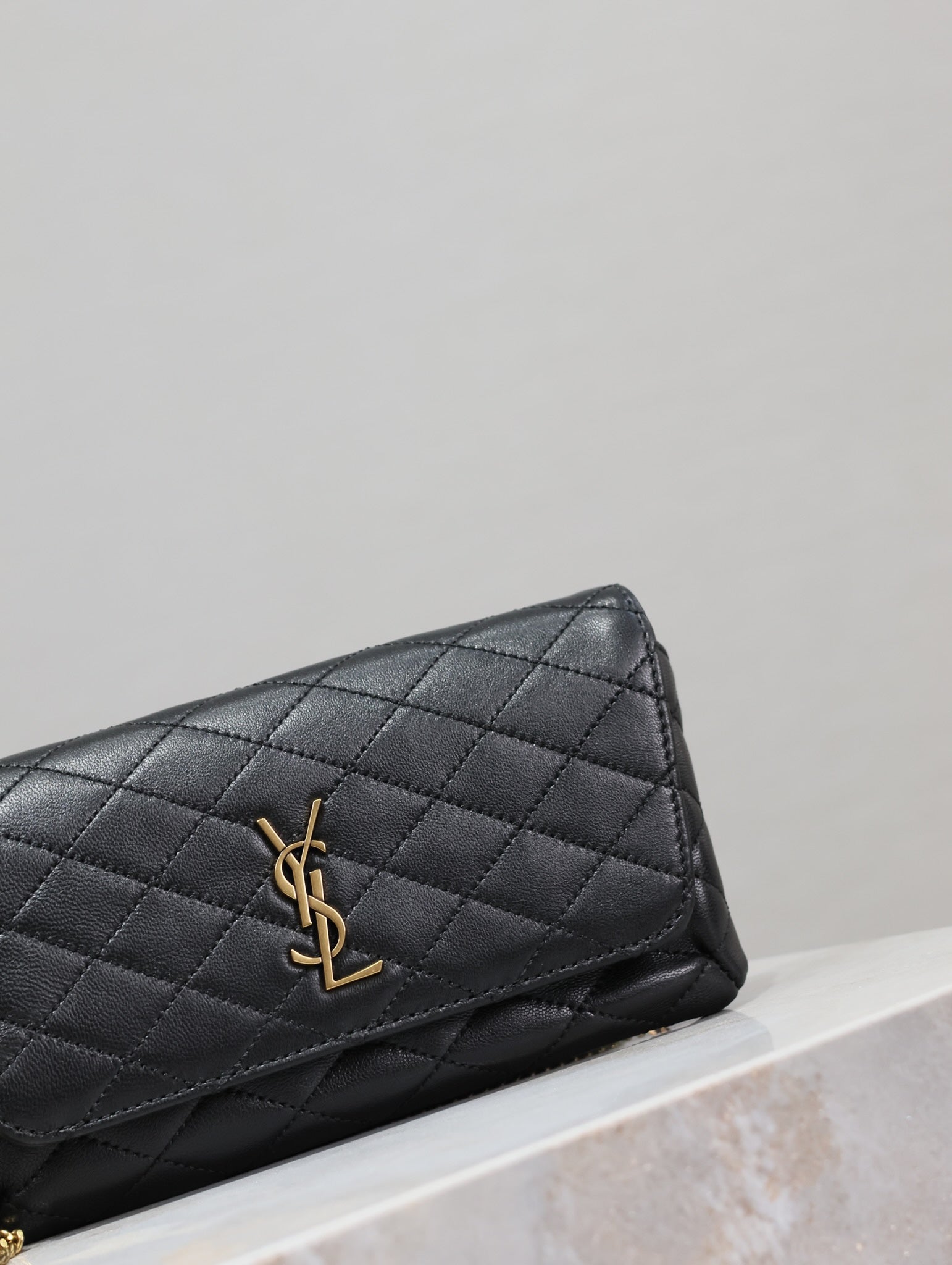 Gaby Phone Bag 19cm Black Quilted Leather GHW