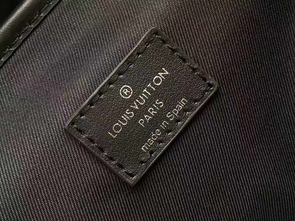BACKPACK 44 IN GUN METAL DAMIER GRAPHITE CANVAS