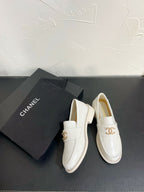 CC Moccasins Glossy White Calfskin 949656