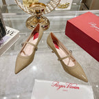 Mary Jane Virgule Pumps 55 Beige Patent Leather
