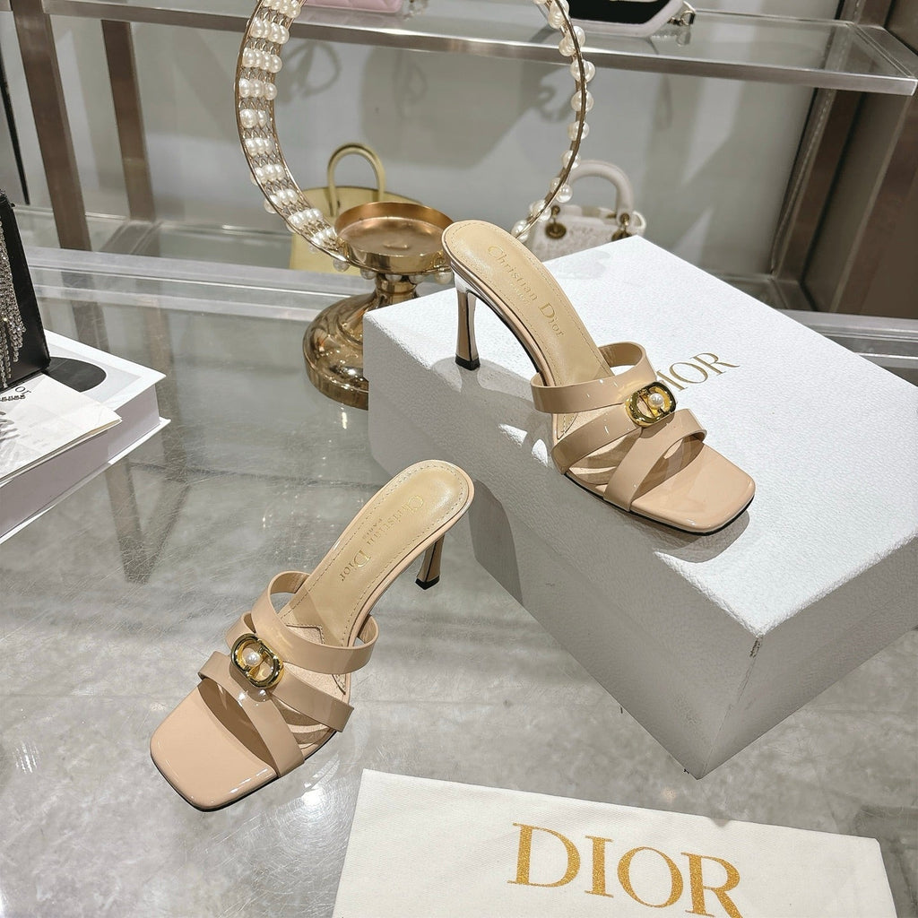 CD 26 High-Heeled Sandals 75mm Beige Patent Leather 592257