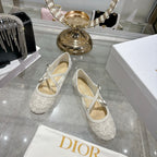 CD 26s Very Ballet Flat White Lace 679841