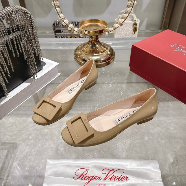 Roger Vivier 26s U Look Ballet Flat Beige Leather 679804