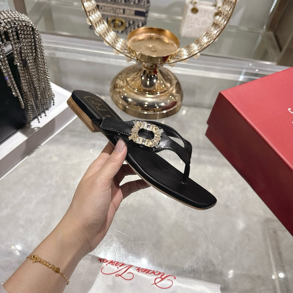 Roger Vivier 26s Thong Black Cowhide 679815