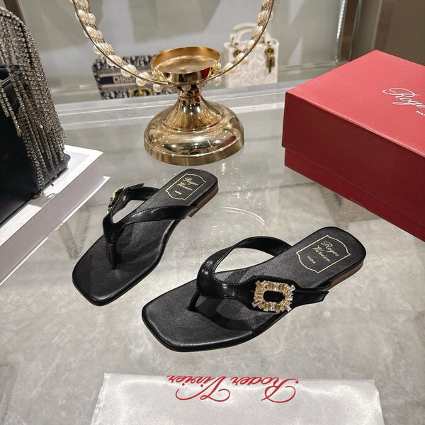 Roger Vivier 26s Thong Black Cowhide 679815