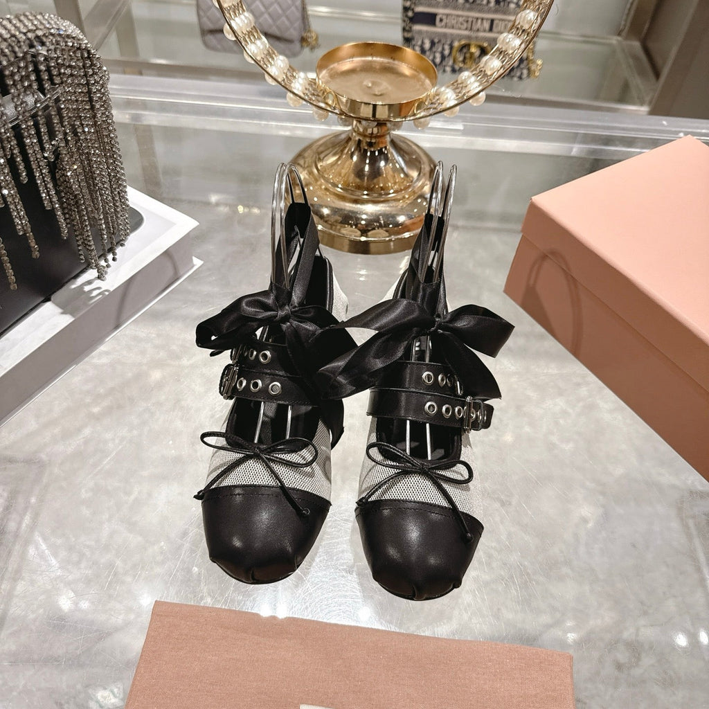 Miu 26s Ballerinas Beige Black Canvas Leather 679790