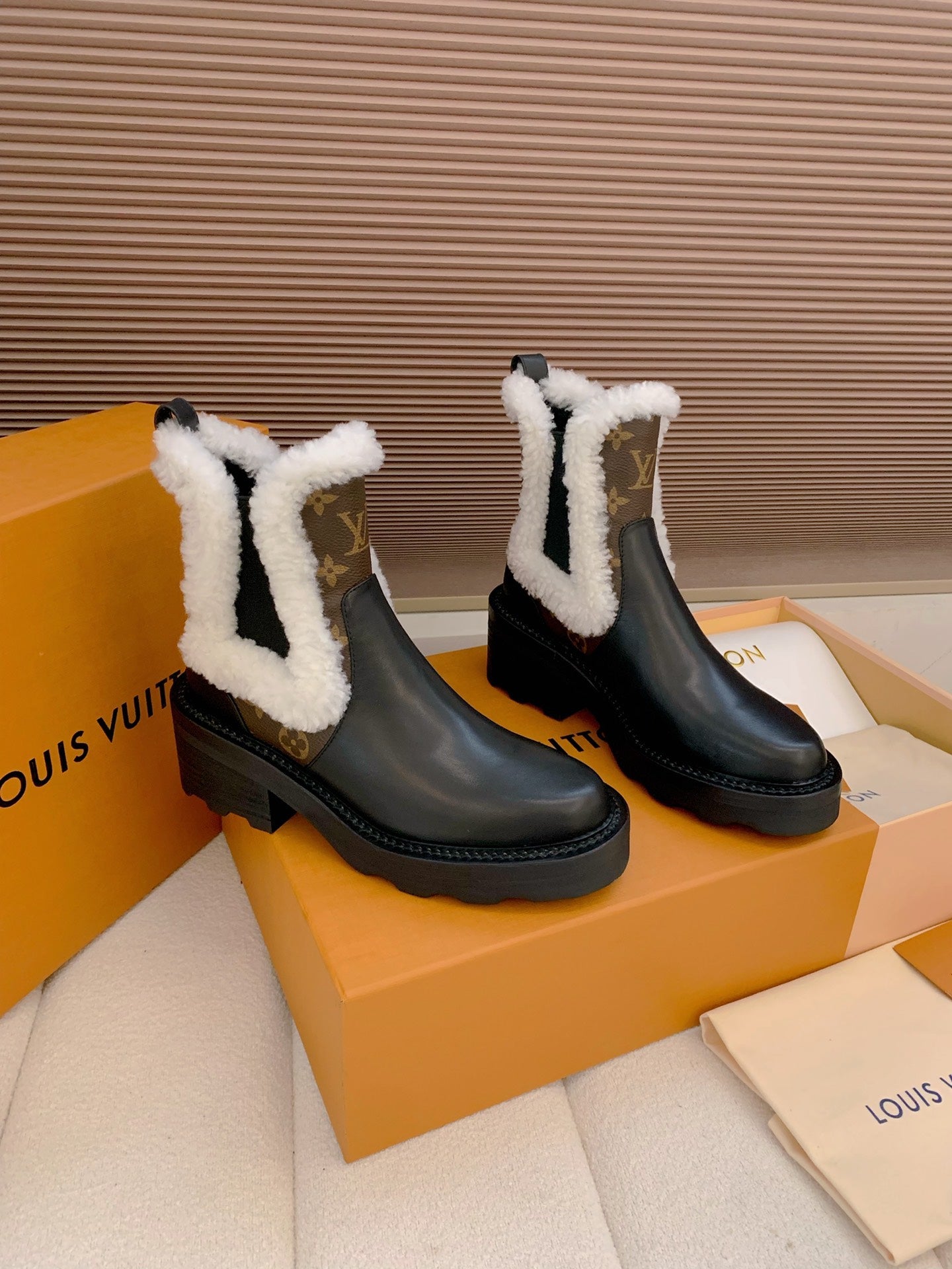 LV 25 Beaubourg Ankle Boots 40mm Black Brown Monogram Canvas & Cowhide Fur 556842