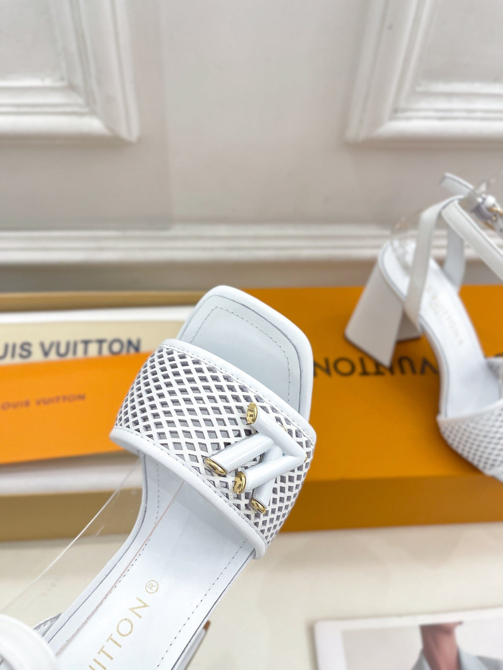 shake platform 90 white calfskin