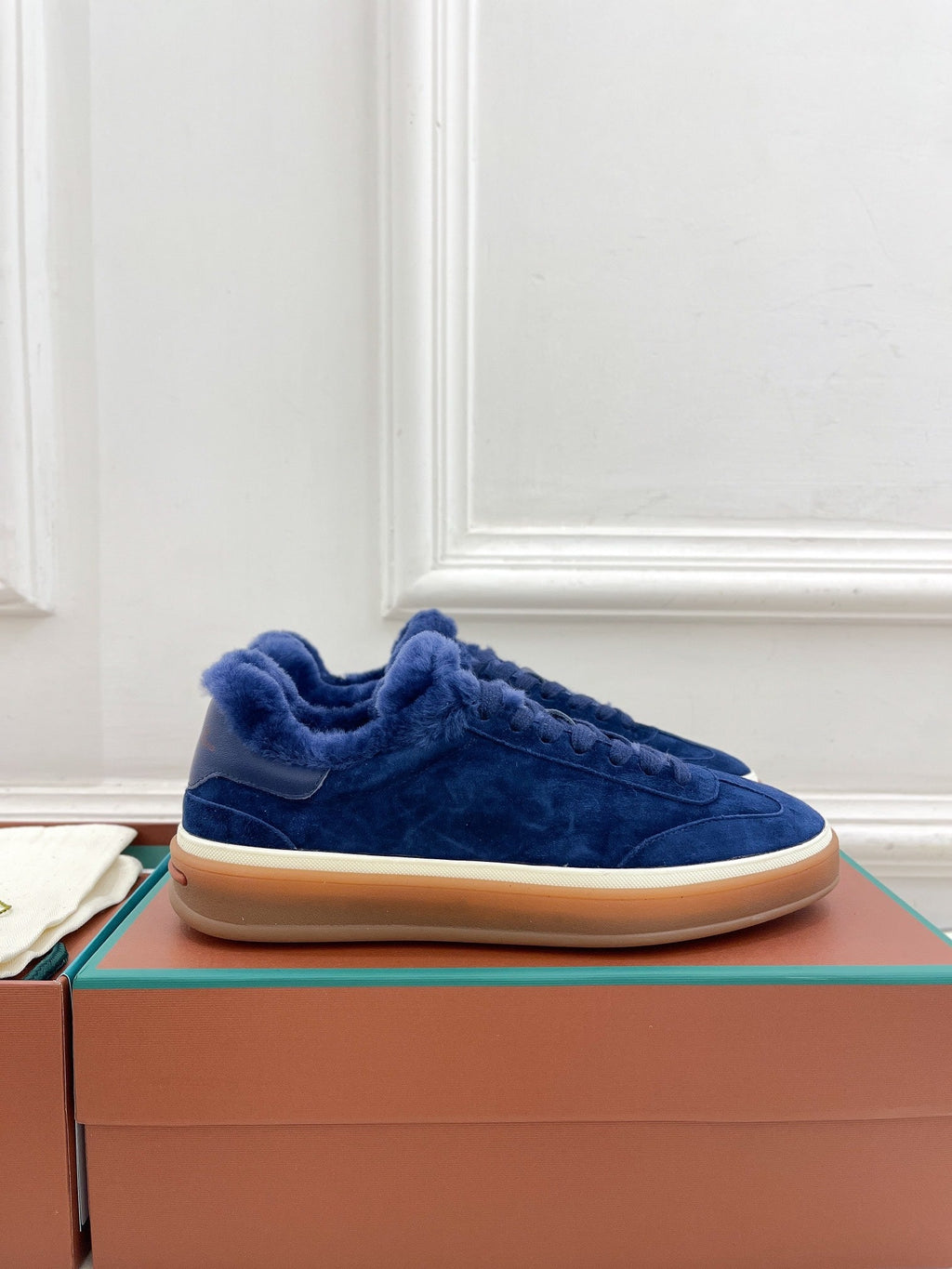 LP Tennis Walk Sneaker In Navy Blue Suede Lined With Wool Fleece  988268