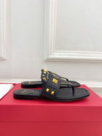 Plaster Caster Buffalo Thong Sandal Black Calfskin And Cowhide 307474