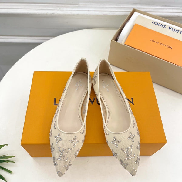 LV Gala Rhinestone Pointed Toe Flat Beige Mesh 425137