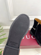 Gucci 25𝐬𝐬 horsebit ankle boots black suede 435374