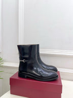 Gucci 25𝐬𝐬 horsebit ankle boots black patent calfskin 435384