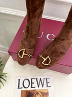 GG half-D chain buckle  ankle boots brown suede 536055