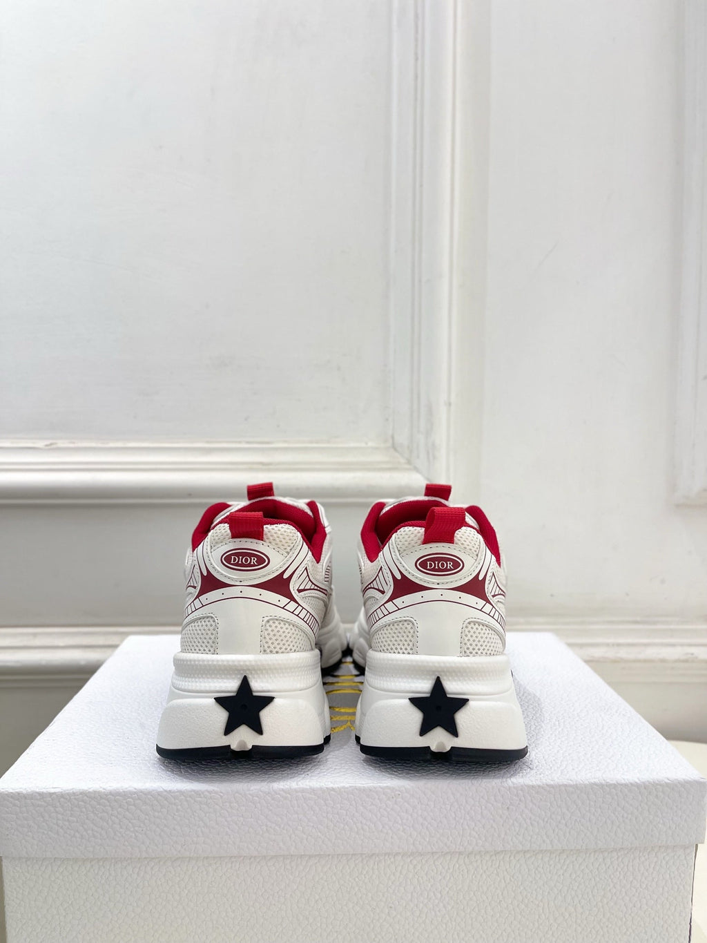 CD SS26 B30 Sneakers White Red Cowhide Mesh 631931