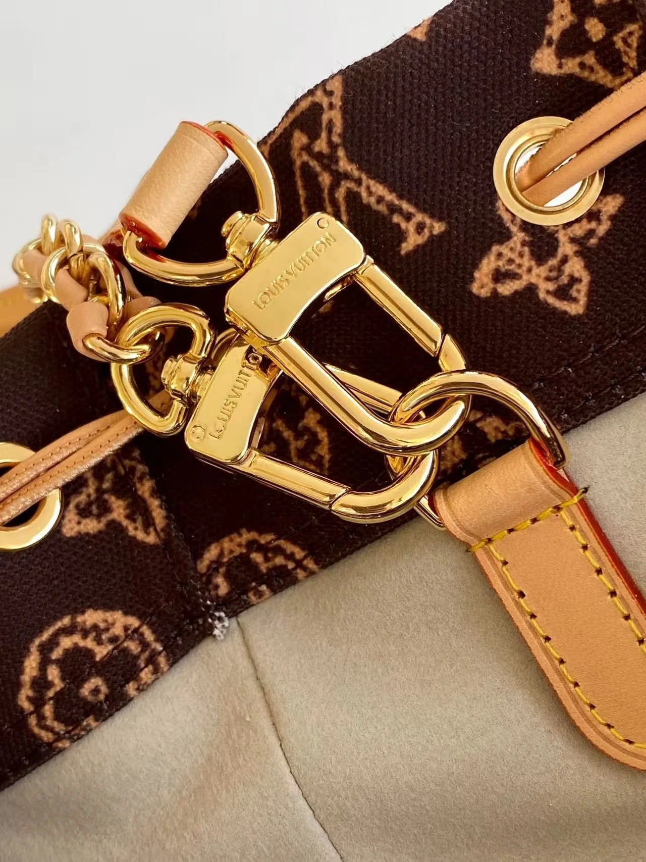 Louis Vuitton 2026 Noé Trunk Brown Tan Monogram Canvas Mix Cowhide