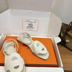 HM 26ss Flat Sandal White Calfskin 638414