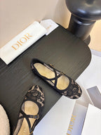 CD 26 Mary Jane Black Beige Embroidered Mesh Leather 627348