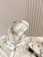 CC 26s Bow Sandals 55 White Cowhide 658465