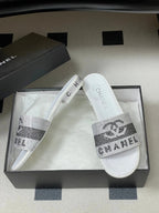 CC 26s Flat Sandals White Gray Sheepskin Rhinestones 649515
