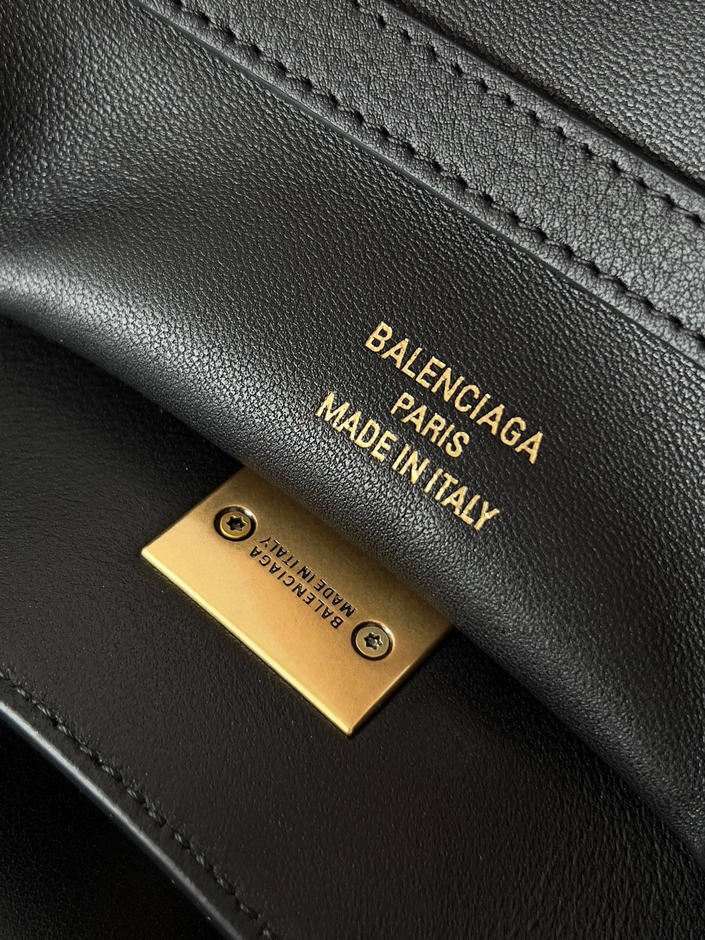 Balenciaga Large Rodeo Bag 40 Black Calfskin Gold Hardware