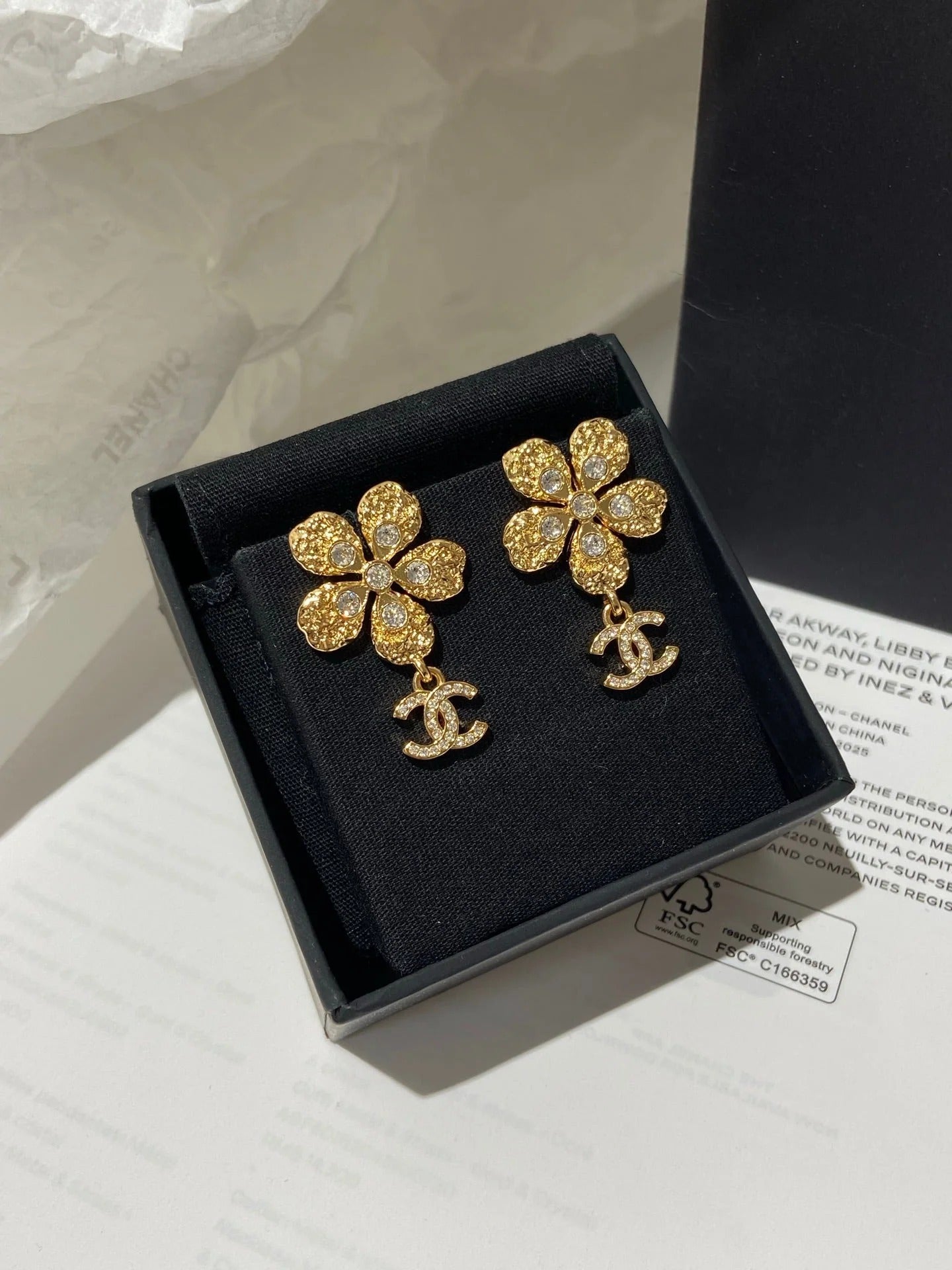 CC    Flower Gold Diamond Earrings