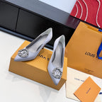 LV 26s Pointed-Toe High Heels 95 Light Lavender Premium Satin 622444