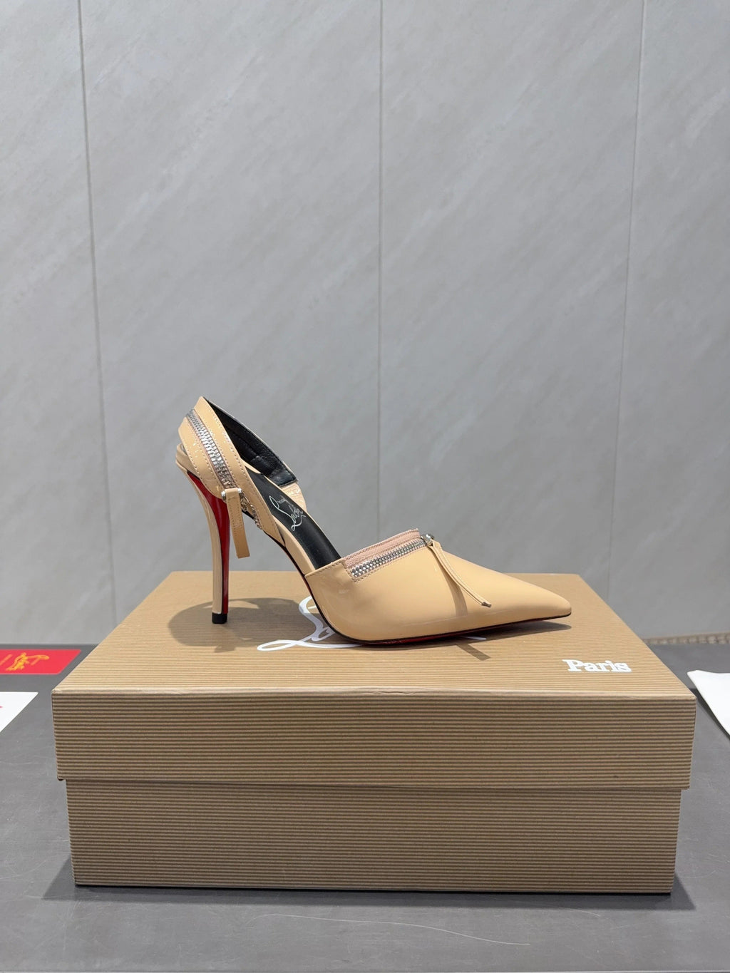 CL 26SS Slingback 100 Beige Patent Leather 613790