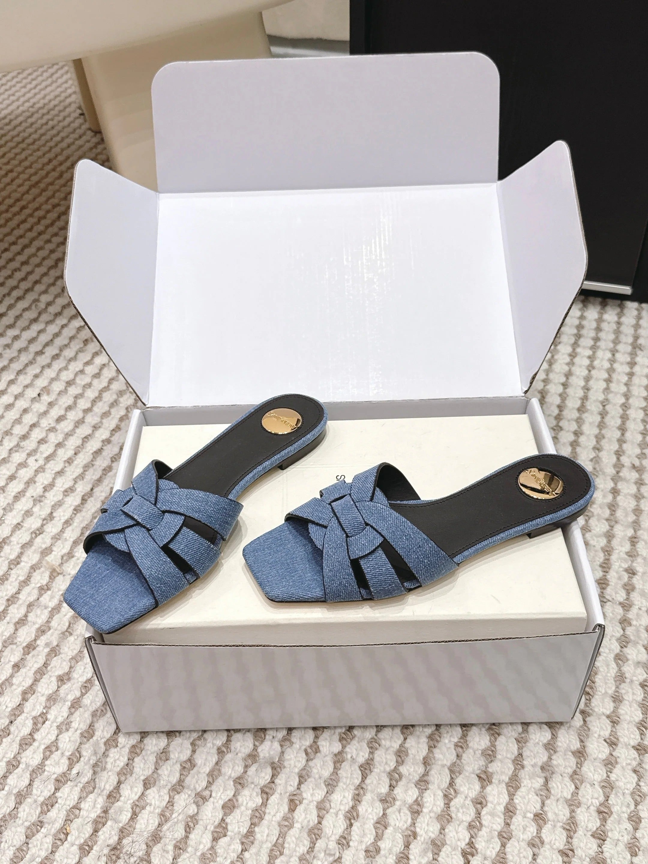 YSL 26ss Flat Slippers Blue Denim Leather 654727