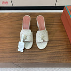 HIGH HEEL IN CREAM WHITE LAMBSKIN OSTRICH SKIN