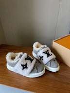 LV 26s Platform Sneakers Gray White Suede Wool 621159