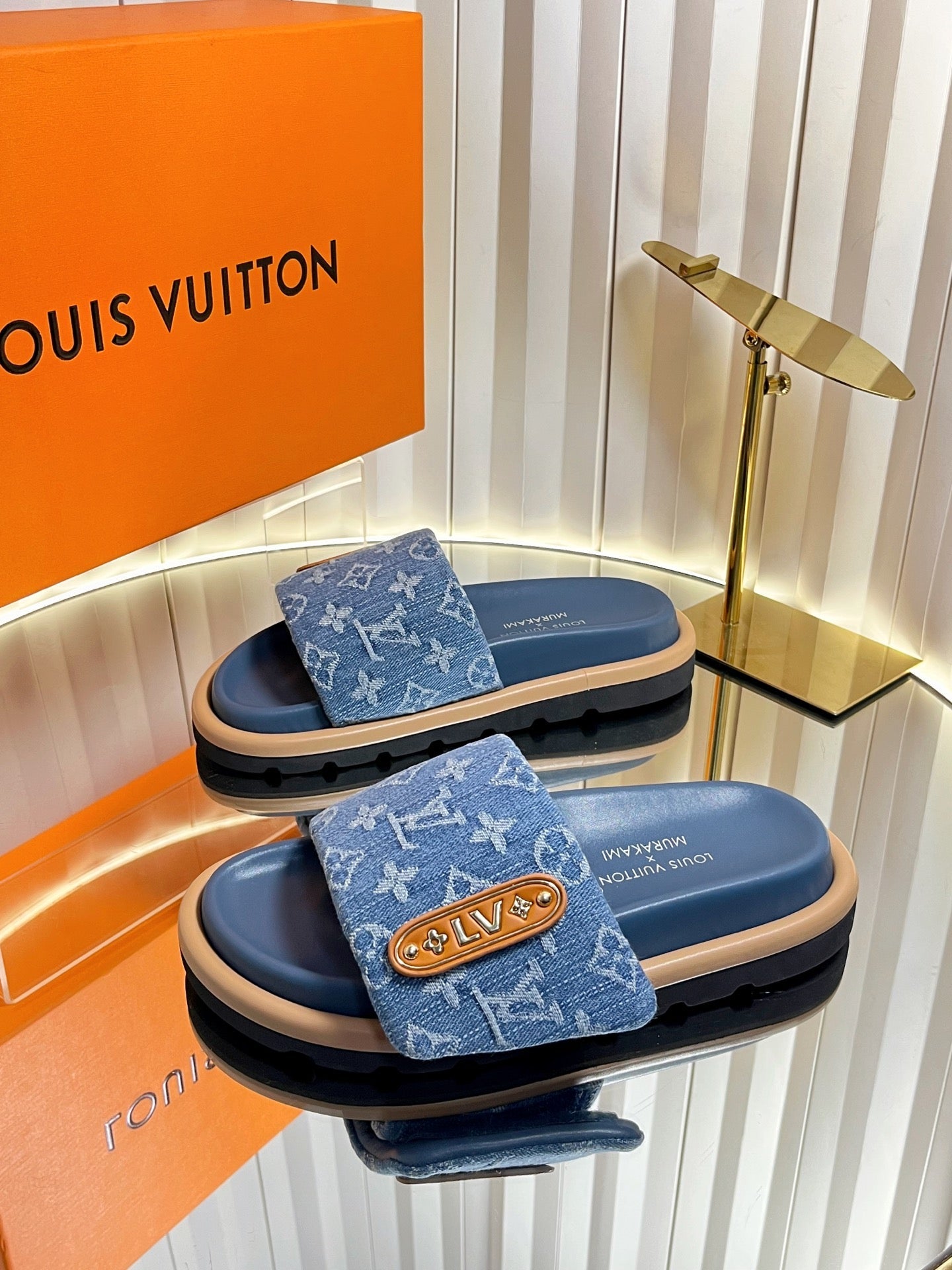 LV 26s Slippers Blue Denim Sheepskin 616357