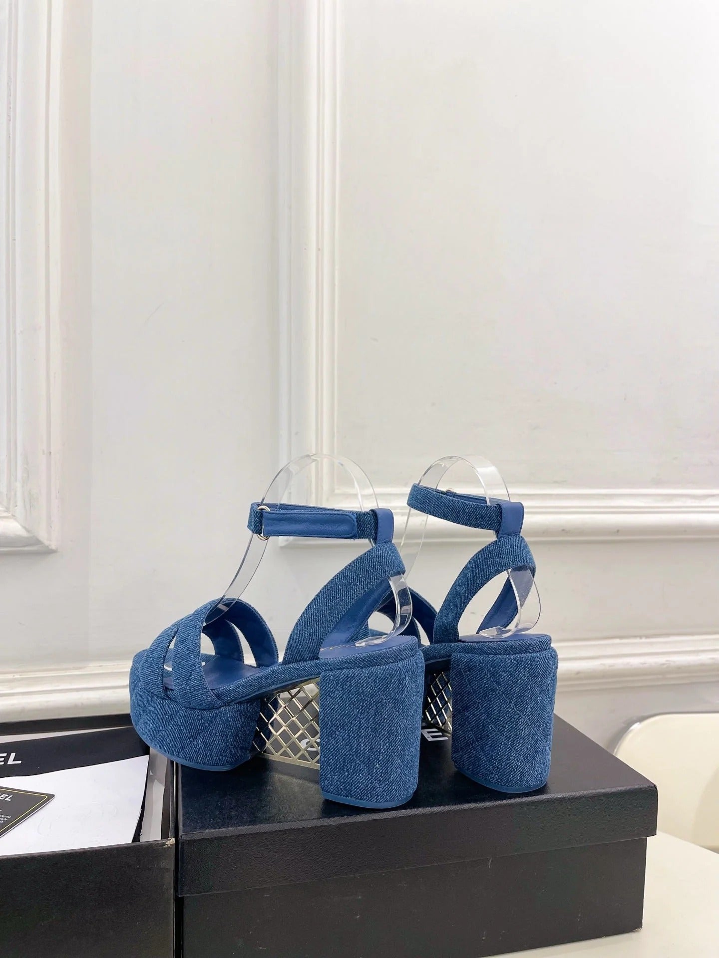 CC 26s HighHeeled Platform Sandals 85 Dark Blue Denim 631871