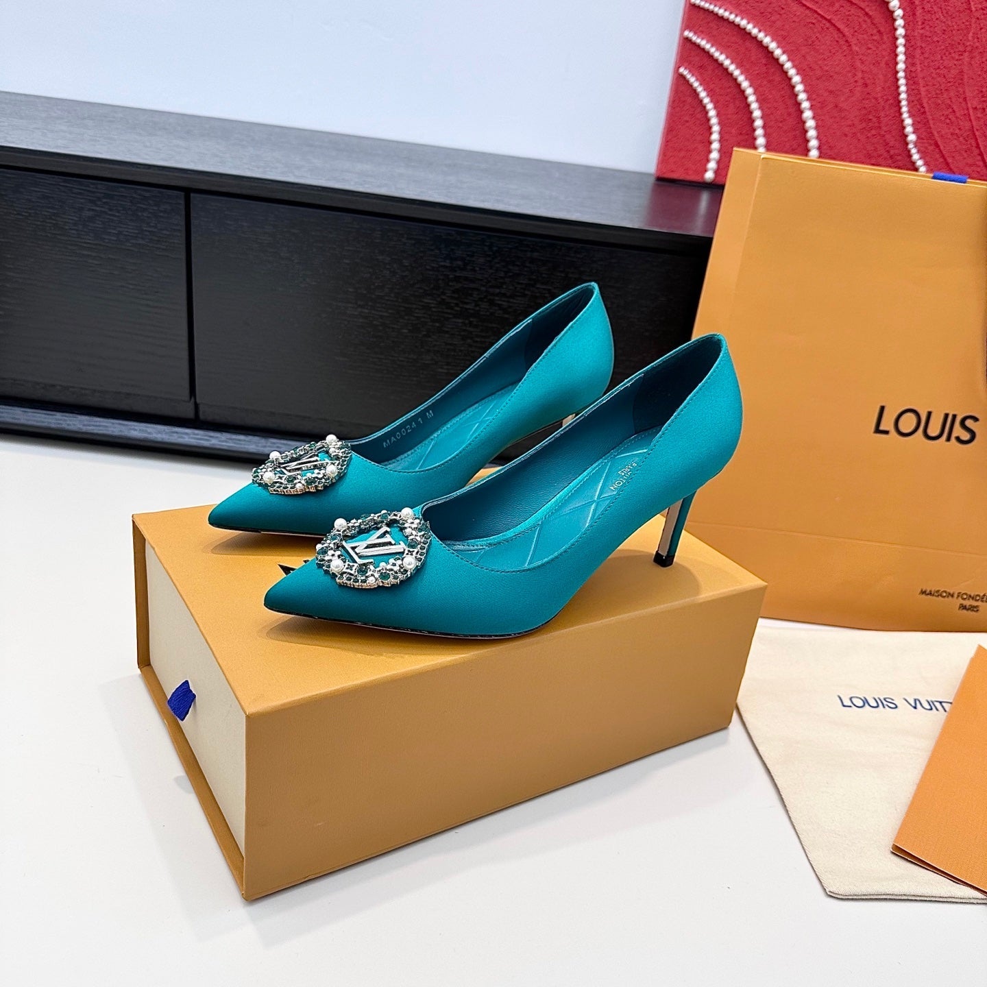 LV 26s Pointed-Toe High Heels 75 Teal Blue Premium Satin 622438