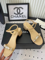 CC 26s Sandals 35 Beige Sheepskin Pearls 650099