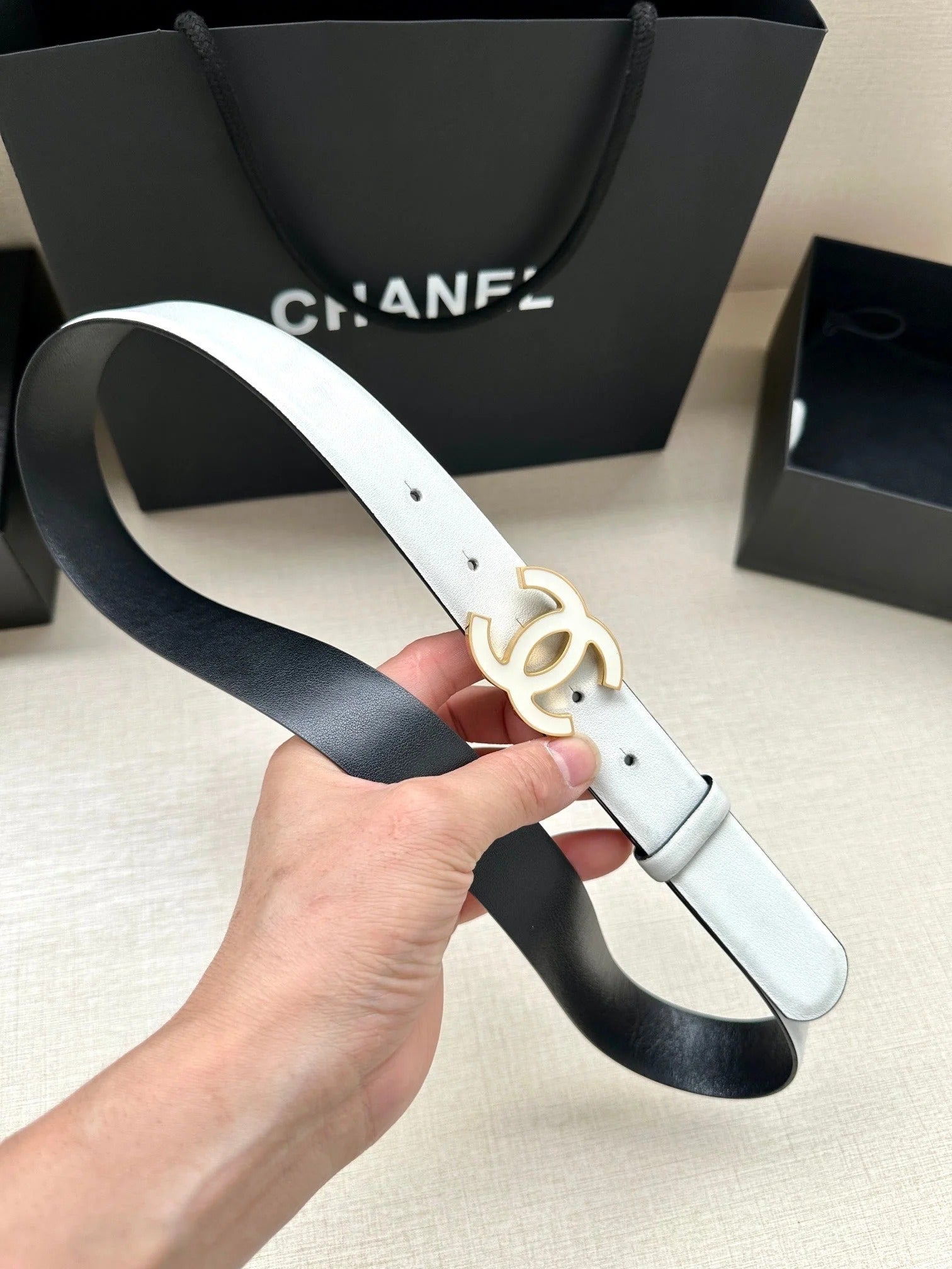 CC 30MM BELT IN FULL WHITE SMOOTH CALFSKIN METAL HARDWARE