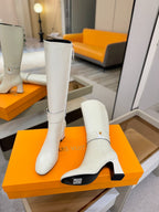 LV 25 Long Boots 75 White Sheepskin 573739
