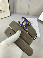 CC 30MM BELT IN MOCHA BROWN GRAINED CALFSKIN WITH NAVY BLUE LOGO