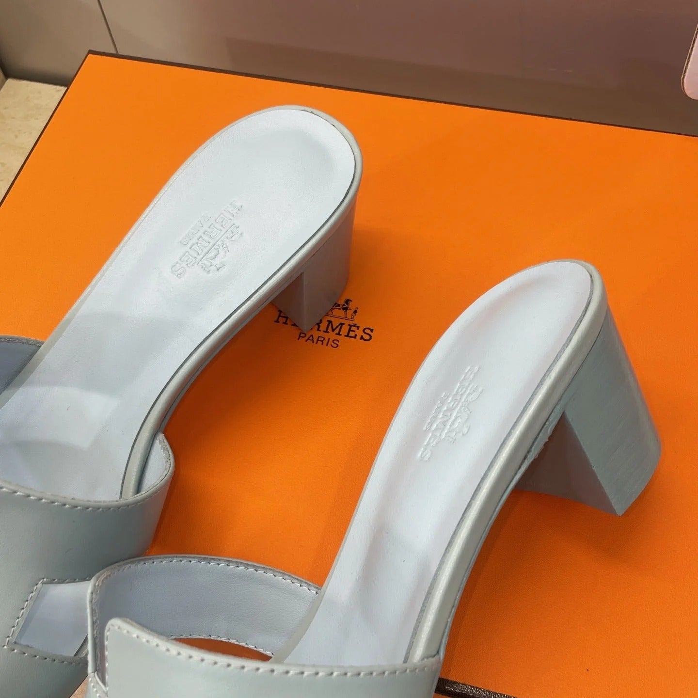 HM 26ss Oran Sandals 45 Baby Blue Calfskin 607227