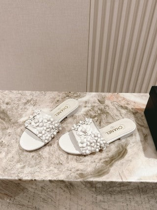 CC 26s Floral Slippers Sheepskin 658459