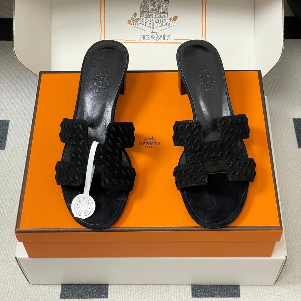 HM 25S ORAN HIGH‑HEEL SANDAL IN BLACK SUEDE AND LAMBSKIN