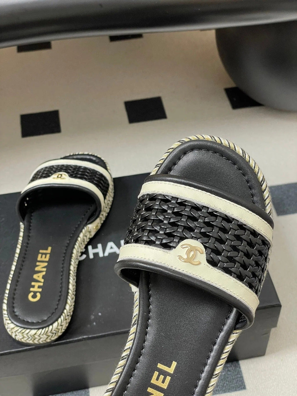 CC 26s Platform Slippers Black Cowhide 649461
