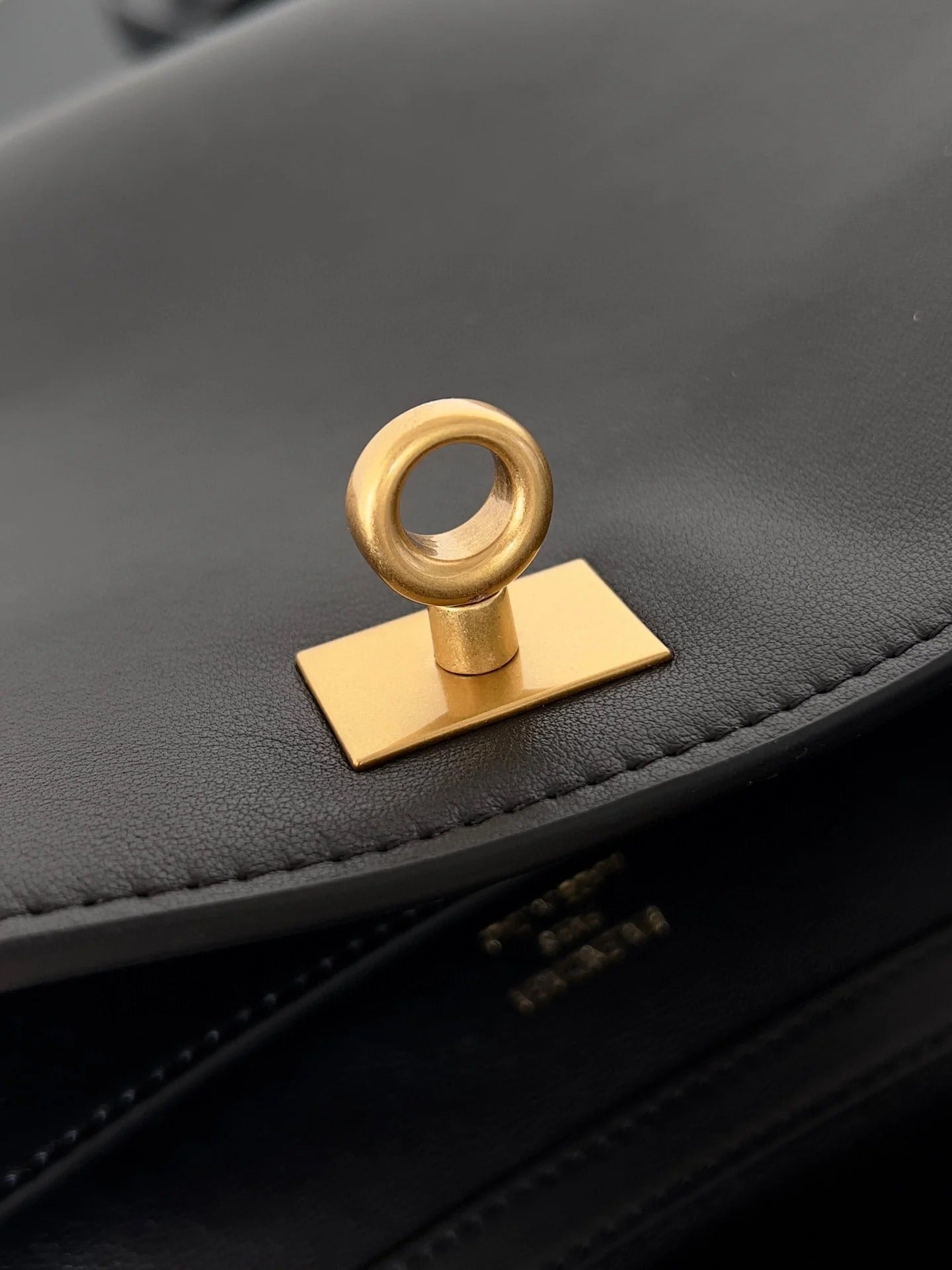 Balenciaga Medium Rodeo Bag 35 Black Calfskin Gold Hardware